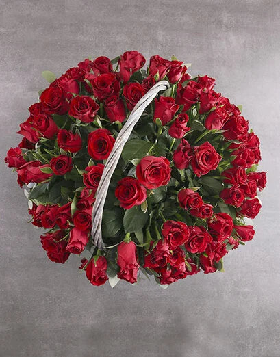 Royal Romance: 100 Red Roses in a Basket
